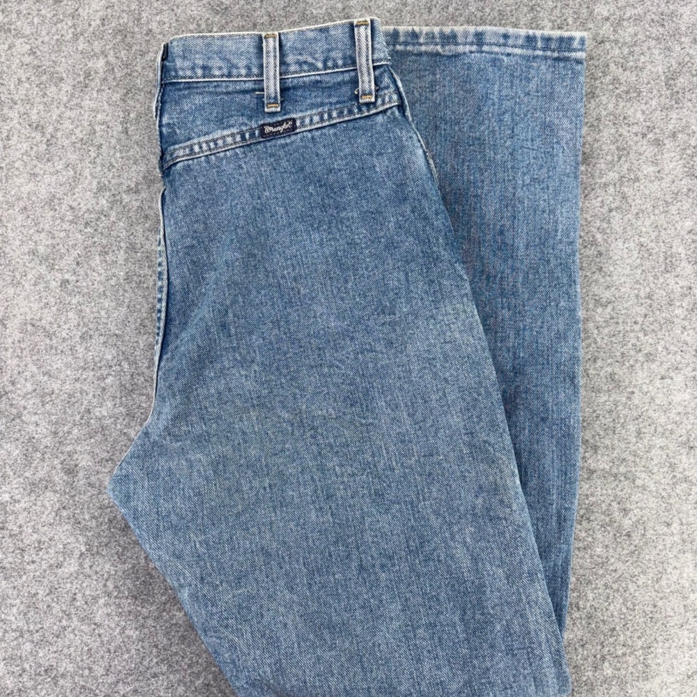 Vintage Wrangler High Waisted Straight Leg Jeans Blue Denim Made in USA 13x34